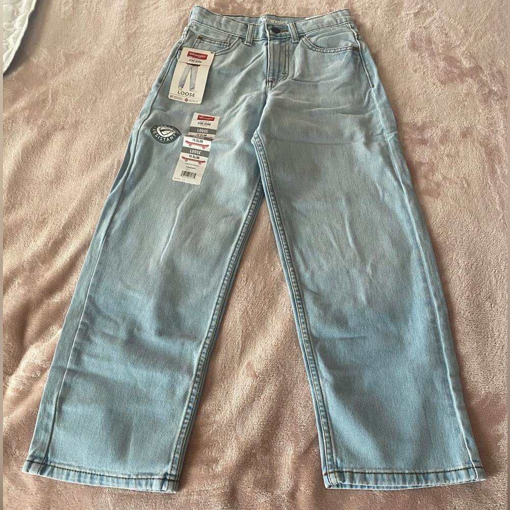 NWT Wrangler boys loose fit jeans